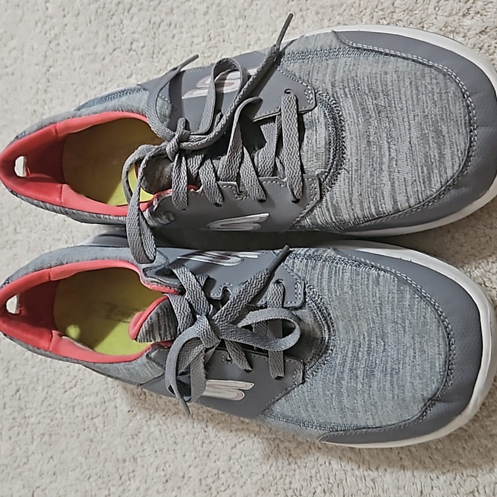 Skechers Gray and Pink Women's Sneakers